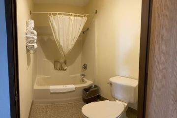 Room 15 of 26