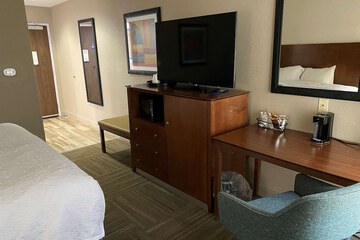 Room 9 of 20