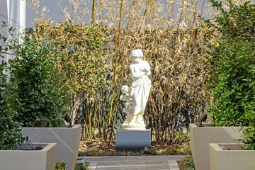 Hotel Exterior 118 of 123