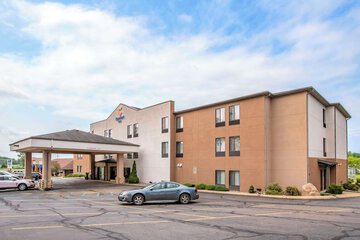 Hotel 4 of 30