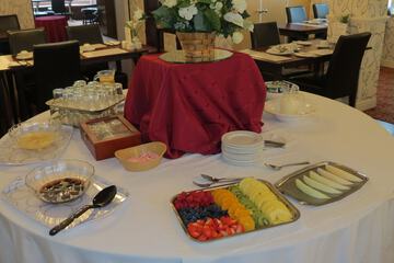 Breakfast buffet