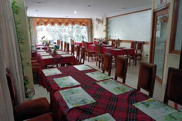 Food court