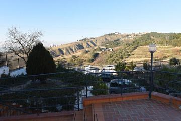 Photo 35