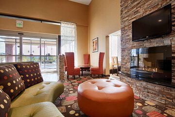 Hotel Interior 8 of 20