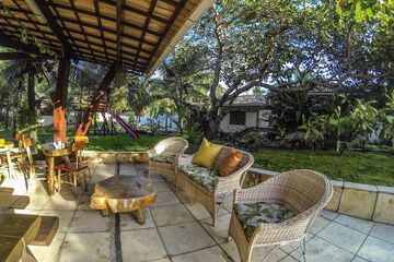 Poolside bar