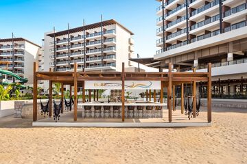 Beach bar