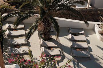 Sundeck
