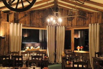 Food court
