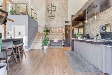 Hotel Interior 12 of 41