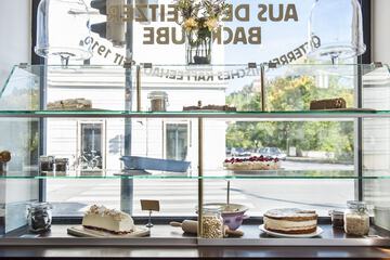 Cafe