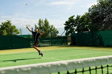 Tennis court