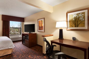 Room 7 of 24