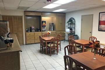 Breakfast/Coffee Service 40 of 49