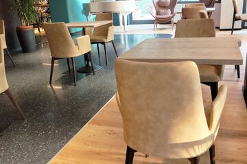 Food court
