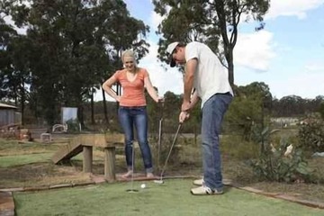 Mini-golf