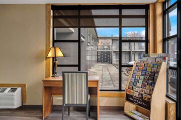 Hotel Interior 6 of 45