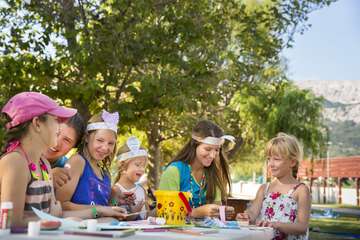 Children's play area - outdoor