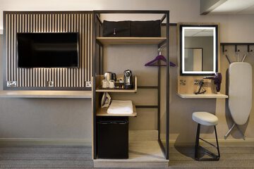 Room amenity