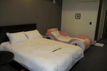 Photo 33