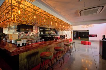 Food court