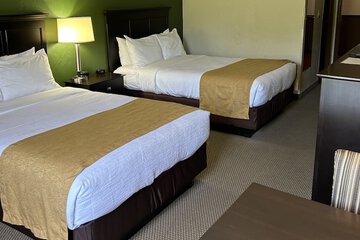 Room 10 of 38
