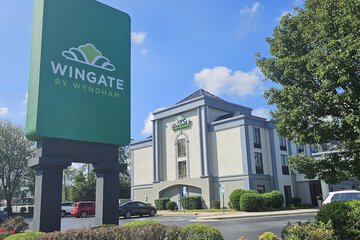 Wingate by Wyndham Greensboro / Coliseum