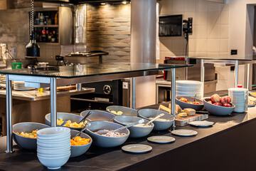 Breakfast buffet