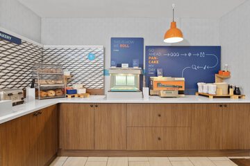 Breakfast/Coffee Service 47 of 53