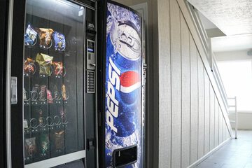 Vending machine