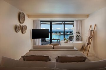 Beach/ocean view