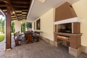 BBQ/picnic area