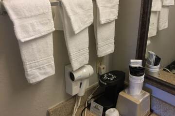 Bathroom amenities