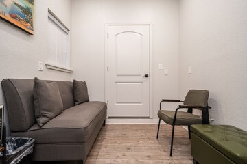 Room 158 of 211