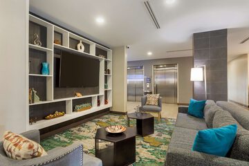 Hotel Interior 9 of 41