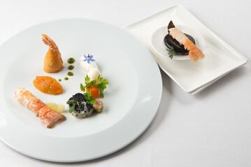 Couples dining