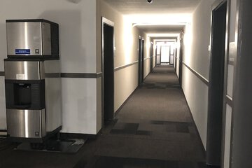 Ballroom/Hall 47 of 53