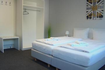 Photo 44