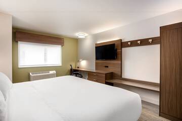 Holiday Inn Express Wisconsin Dells by IHG