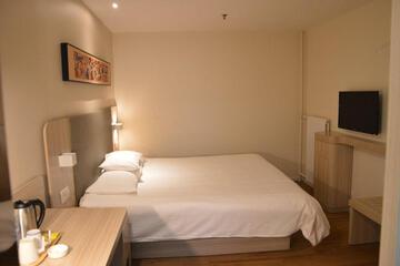 Photo 47
