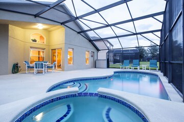 Private pool