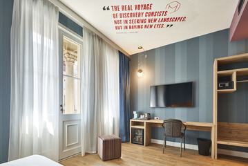 Room amenity
