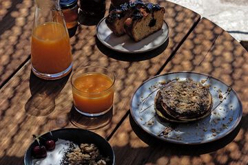 Breakfast meal