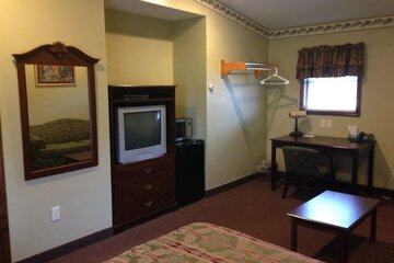 Room 13 of 42