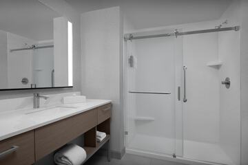 Bathroom shower