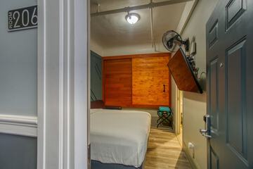 Room 97 of 115