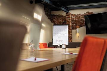 Meeting facility