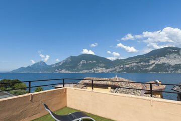 Sundeck