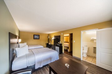Room 20 of 79