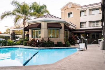  Holiday Inn Express Hotel & Suites San Jose - International Airport 18