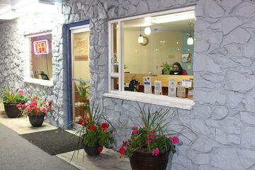 Silver Sands Motel